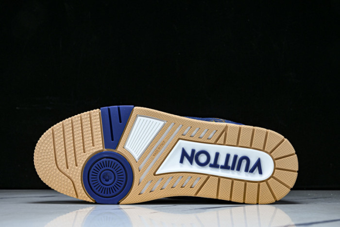 LV SNEAKER TRAINER  FOR-LV381