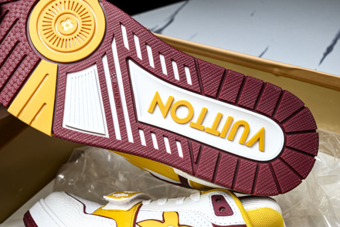 LV SNEAKER TRAINER  FOR-LV385