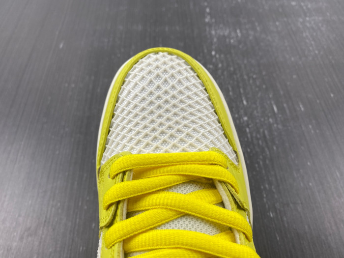 Nike Dunk SB Low"Bettie DX5933-900