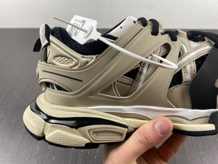 BLCG Track 3.0 542023 W3AC4 8017
