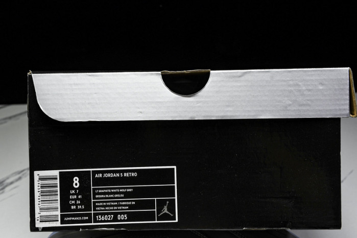 Jordan 5 Retro 