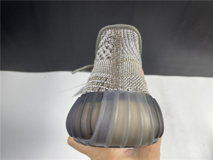ad*s Y**zy boost 350 v2 “ash stone” gw0089