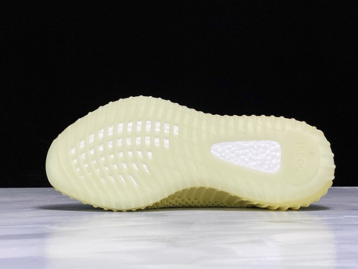 ad*s Y**zy boost 350 v2 marsh fx9034