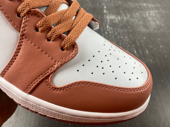 AIR JORDAN 1 LOW DC0774-080