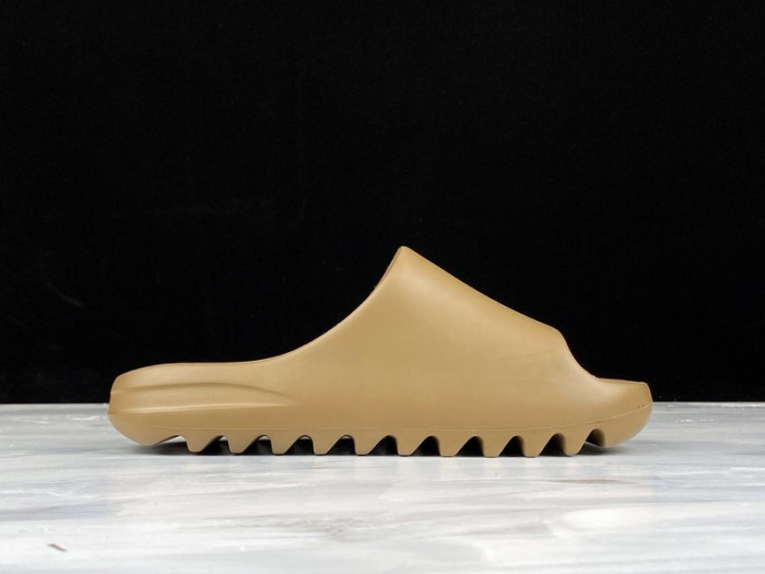 Y**zy slide earth brown fv8425