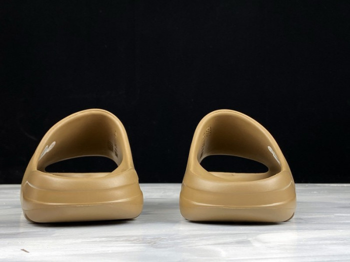Y**zy slide earth brown fv8425