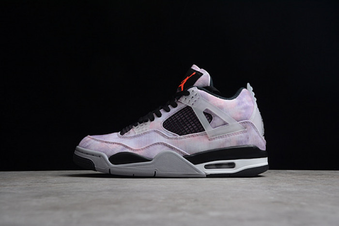 Air Jordan 4 Retro