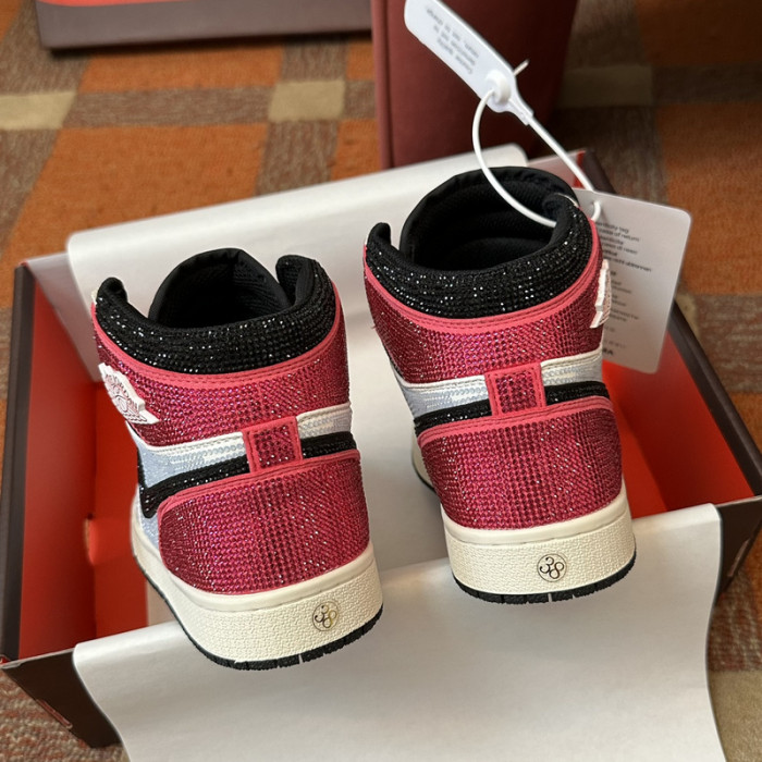 AIR JORDAN 1 RETRO AJ-06