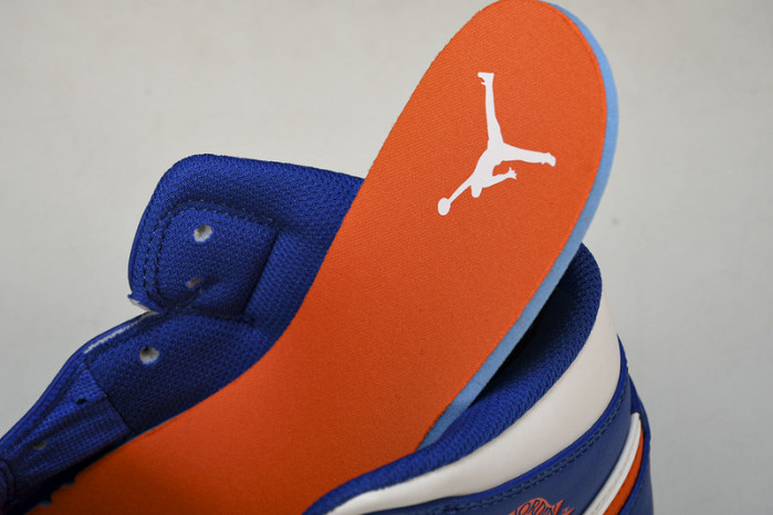 AIR JORDAN RETRO 1 MID FD1029 400