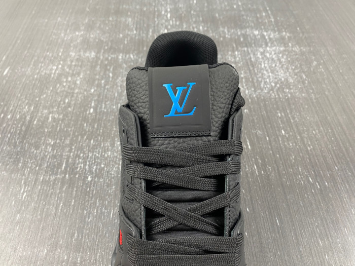 LV SNEAKER LOW trainer 12141