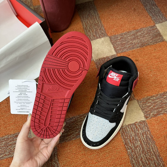 AIR JORDAN 1 RETRO AJ-10