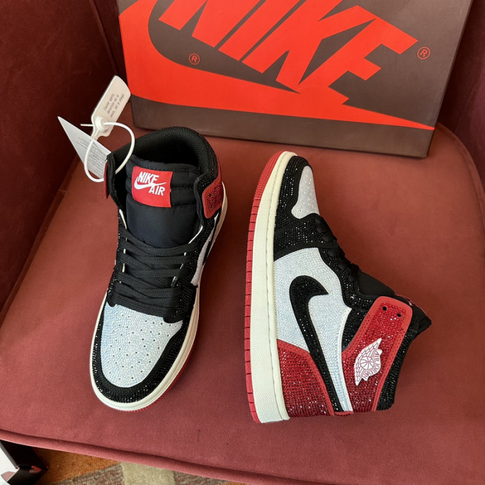 AIR JORDAN 1 RETRO AJ-10