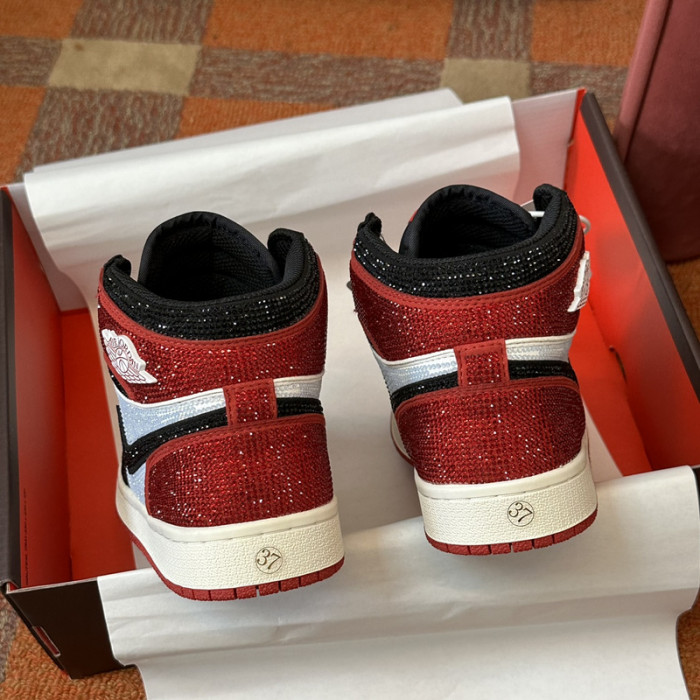 AIR JORDAN 1 RETRO AJ-10