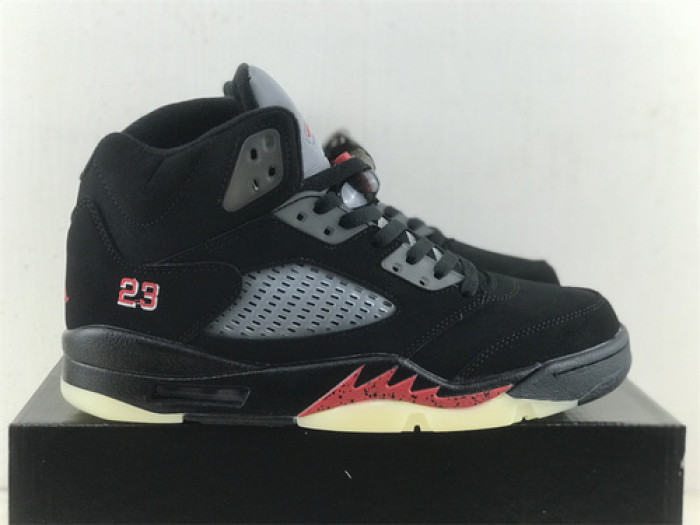 Air Jordan 5 Gore-Tex “Off-Noir” DR0092-001