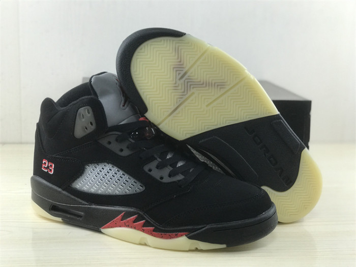 Air Jordan 5 Gore-Tex “Off-Noir” DR0092-001