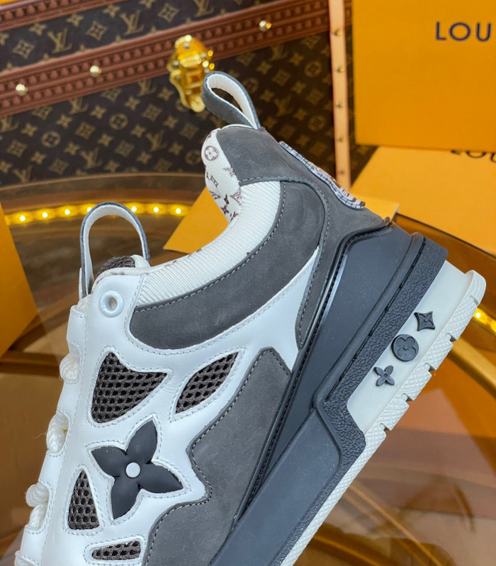 LV SNEAKER LOW 10801