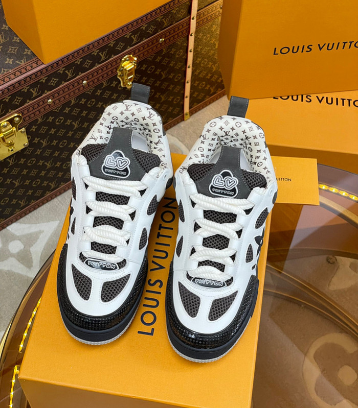 LV SNEAKER LOW 10801