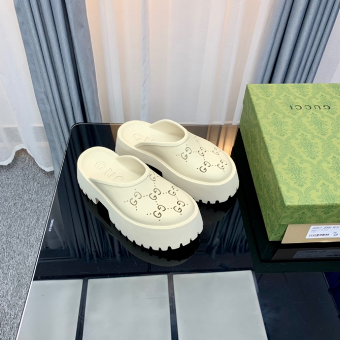 GUCC SLIPPERS