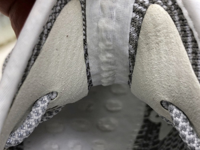 ad*s Y**zy boost 350 v2 static ef2905