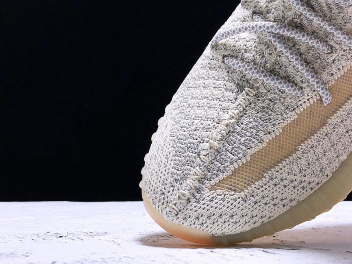 ad*s  Y**zy boost 350 v2 "lundmark reflective" fv3254