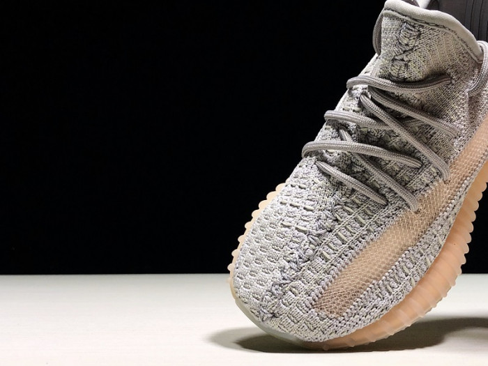 ad*s Y**zy boost 350 v2 trfrm  eg7492 kids