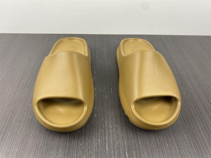 Y**zy slide gw1931