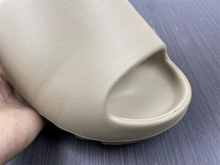 Y**zy slide gw1934