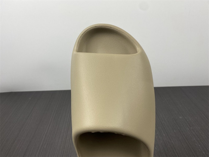 Y**zy slide gw1934