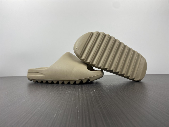 Y**zy slide gw1934