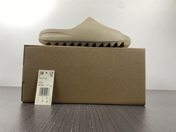 Y**zy slide gw1934