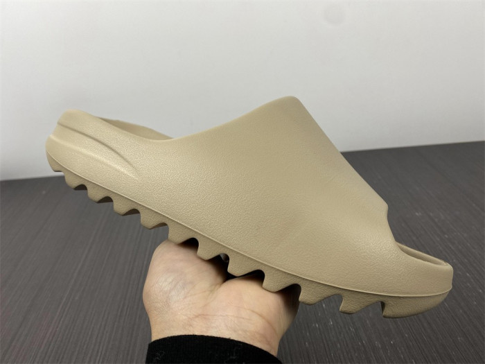 Y**zy slide gw1934