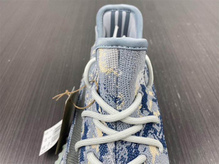 Y**zy boost 350 v2 "mx oat" gw3776
