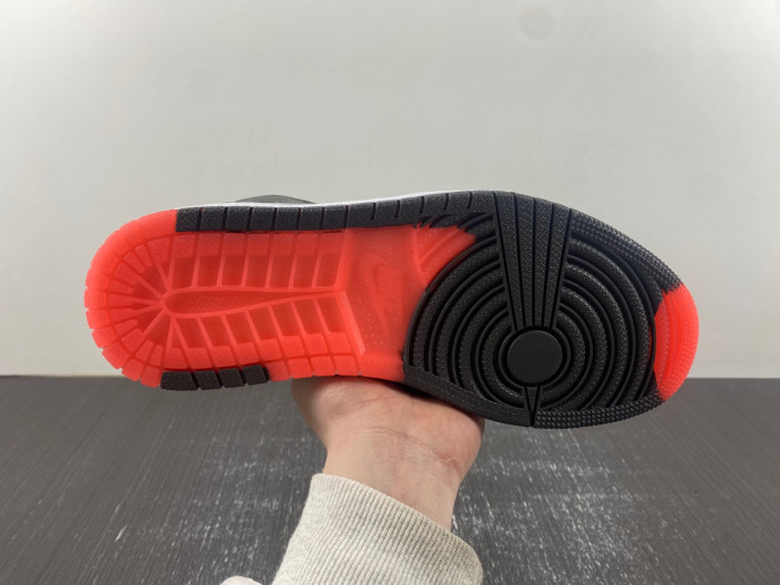 Air Jordan 1 Element “Bred” Gore-Tex DB2889-002