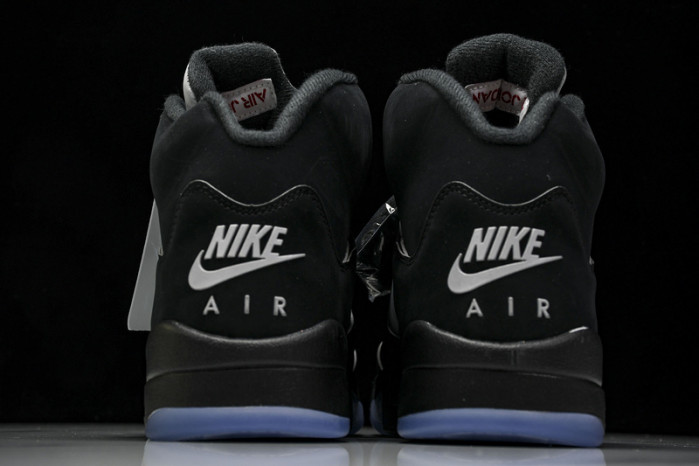 Air Jordan 5 “Black Metallic Reimagined”  HF3975-001