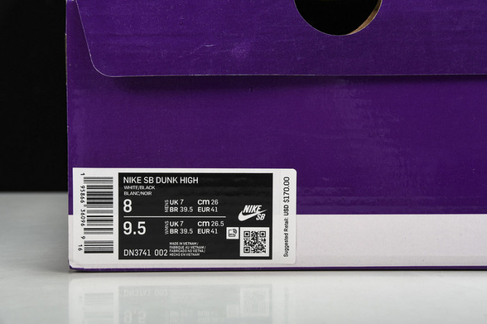 S*p*e x nike sb dunk high qs “by any means”S*p dn3741-002