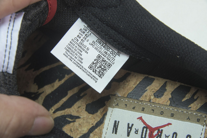 AIR JORDAN 1 Low " Carnivore " DN3400-001