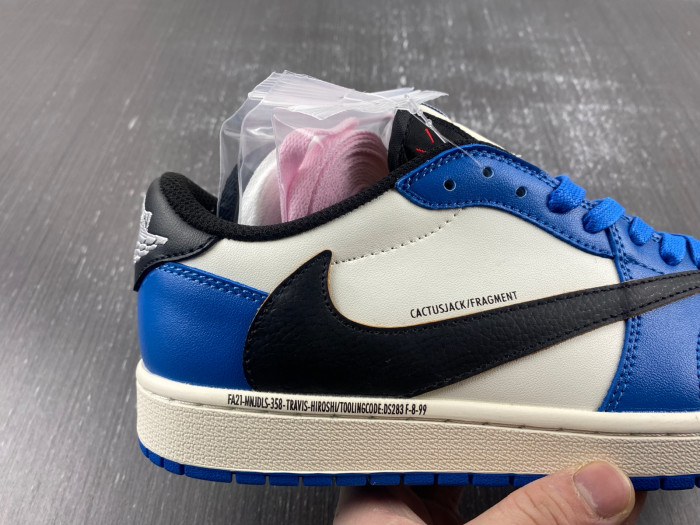Travis Scott x Air Jordan 1 Low DM7866-888