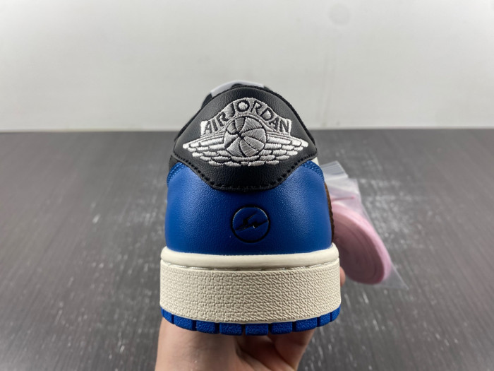 Travis Scott x Air Jordan 1 Low DM7866-888