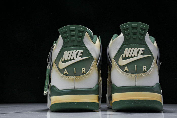 AIR JORDAN 4 RETRO    DC7770-106