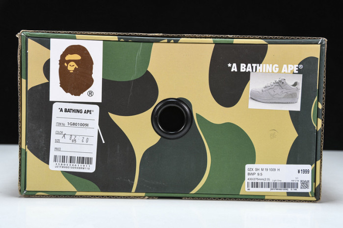 A B*THING APE YEE-014
