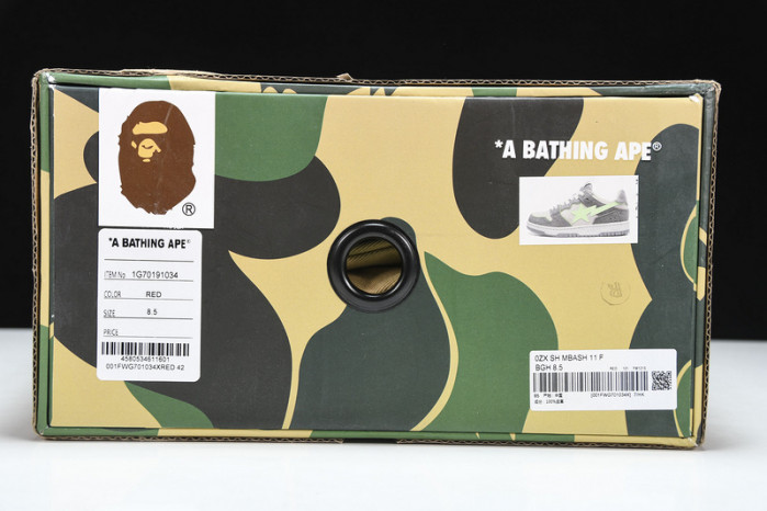 A B*THING APE YEE-021