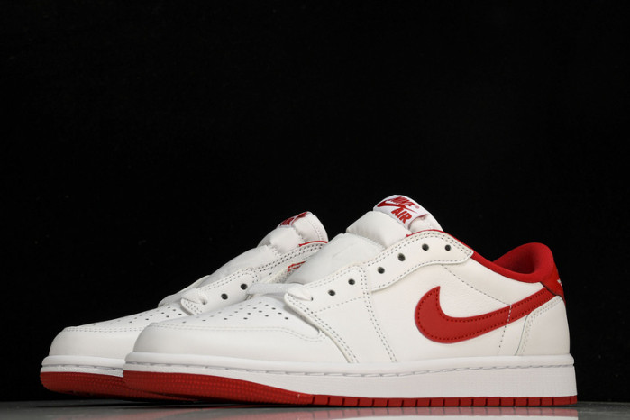 Air Jordan 1 Low OG “University Red” CZ0790-161