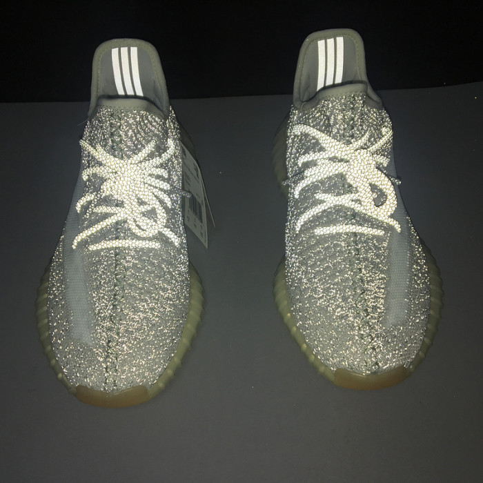 ad*s Y**zy boost 350 v2 tailgate reflective fx4349
