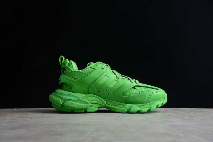 BLCG Track TRAINER Yeeshoes 22040703