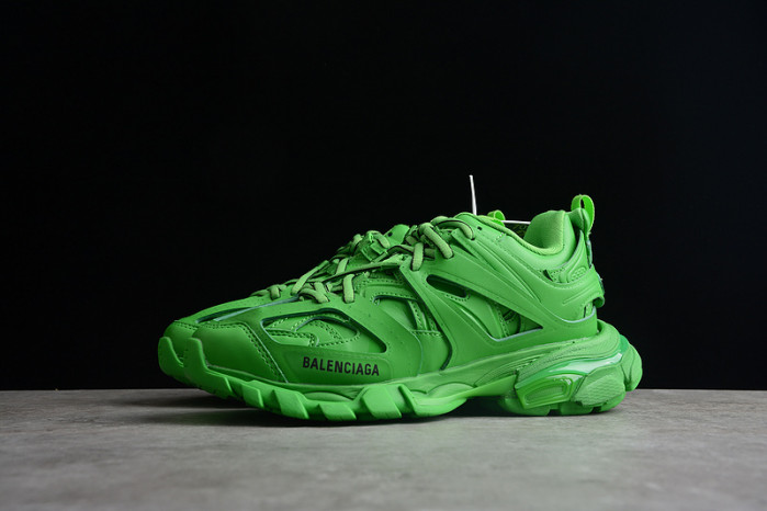 BLCG Track TRAINER Yeeshoes 22040703