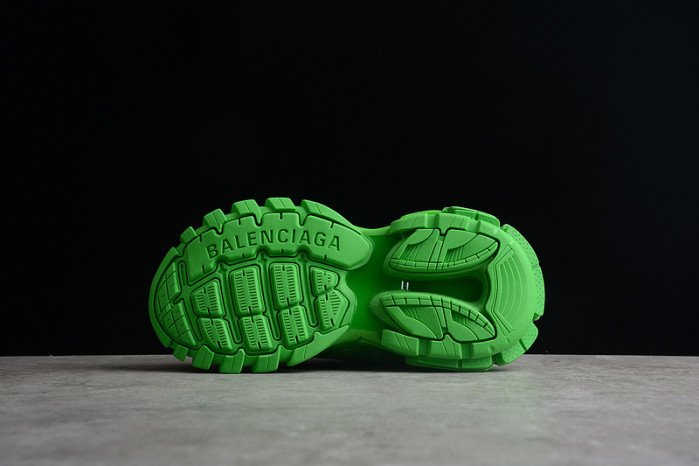 BLCG Track TRAINER Yeeshoes 22040703