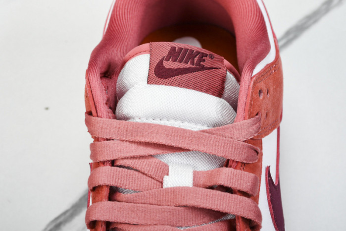 Nike Dunk Low VDAY FQ7056 100