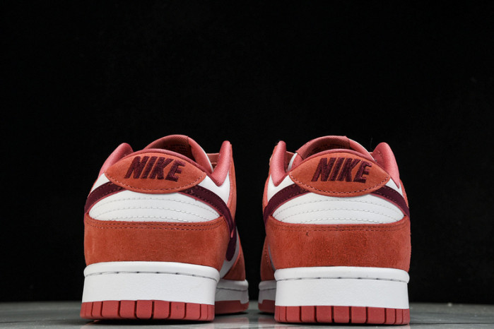 Nike Dunk Low VDAY FQ7056 100