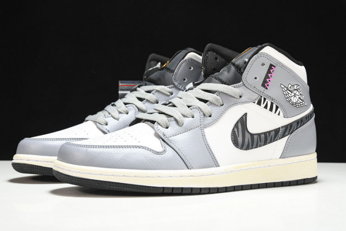 AIR JORDAN 1 Mid 554724-170
