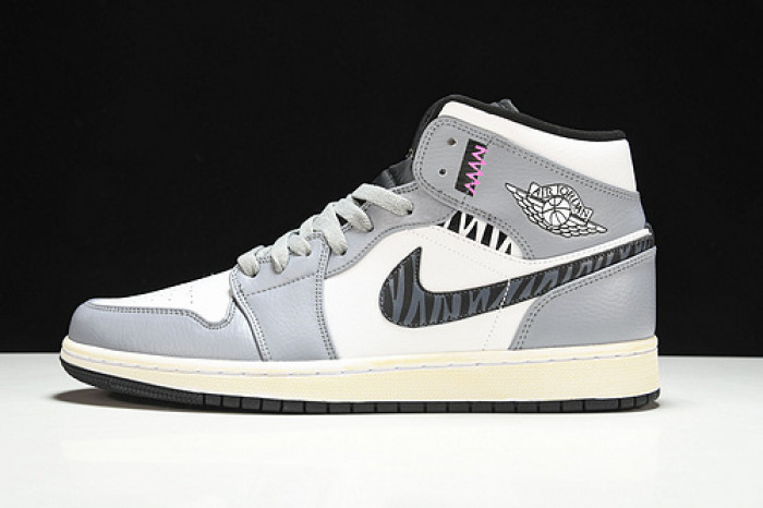 AIR JORDAN 1 Mid  554724-170